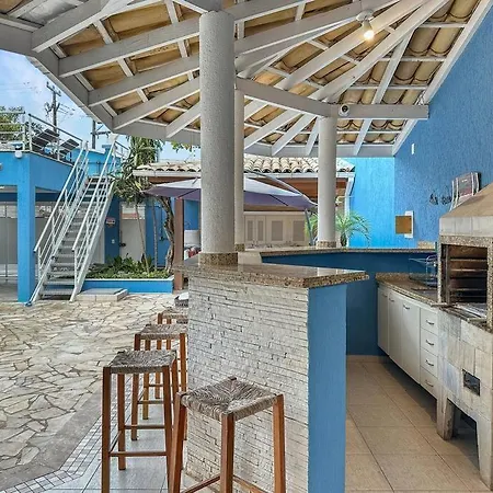 50m da Praia Academia AC 1 Suite Piscina-3